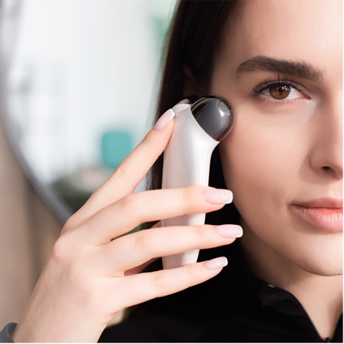 EMS МІКРОТОК MEDICA+ ЛІФТИНГ-МАСАЖЕР для обличчя SKIN LIFTING 6.0 WHITE (ЯПОНІЯ)